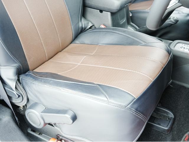 ジープ・ラングラー サハラ 後期モデル・黒茶コンビ本革調シートカバー・カロッツェリアナビ・フルセグTV・Bluetooth・フロントカメラ・バックカメラ・メッキフロントグリル・サイドバイザー・アシストグリップ・ETC・クルコン(46枚目)