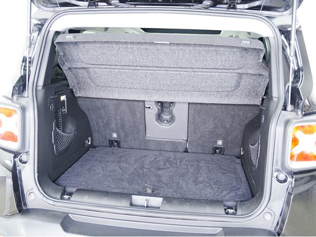 ジープ・レネゲード リミテッド 黒本革シート・サンルーフ・ステアリングヒーター・パワーシート・純正オーディオ・バックカメラ・Bluetooth・レーンキープ・BSM・後方ソナー・プライバシーガラス・シートヒーター・ETC・クルコン(36枚目)