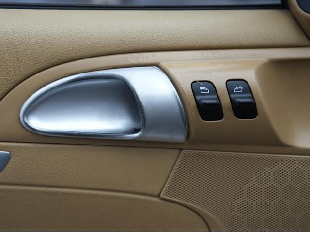 ボクスター ボクスターＳ　左ハンドル・茶ハーフレザー・イエローキャリパー・イクリプスナビ・フルセグＴＶ・Ｂｌｕｅｔｏｏｔｈ・バックカメラ・シートヒーター・クルーズコントロール・ＥＴＣ・可変リアウイング（48枚目）