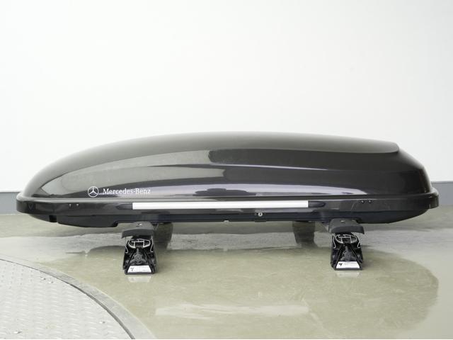 GLAクラス GLA250 4マチック スポーツ 黒本革シート・パノラミックスライディングルーフ・純正前後ドラレコ・純正ルーフキャリア・ハーマンカードンスピーカー・シートヒーター・純正ナビ・フルセグTV・BSM・レーダーセーフティ・前後ソナーセンサー(6枚目)