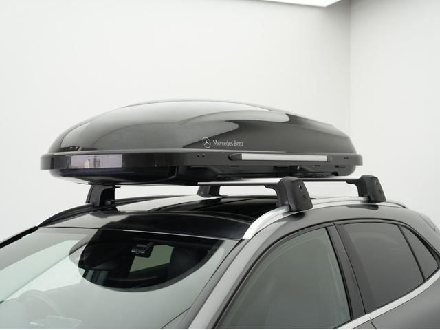 GLAクラス GLA250 4マチック スポーツ 黒本革シート・パノラミックスライディングルーフ・純正前後ドラレコ・純正ルーフキャリア・ハーマンカードンスピーカー・シートヒーター・純正ナビ・フルセグTV・BSM・レーダーセーフティ・前後ソナーセンサー(7枚目)