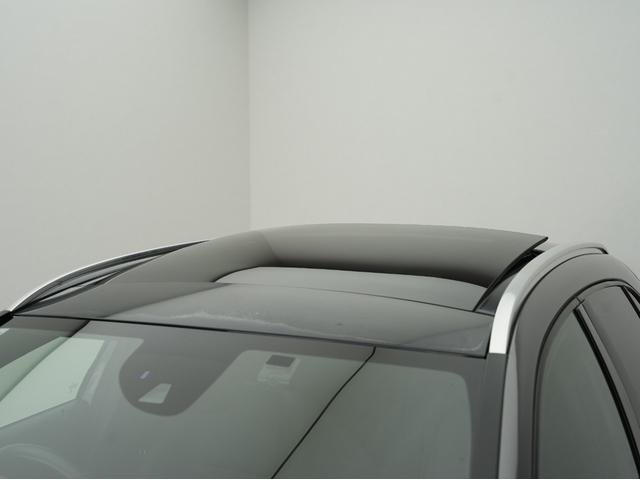 GLAクラス GLA250 4マチック スポーツ 黒本革シート・パノラミックスライディングルーフ・純正前後ドラレコ・純正ルーフキャリア・ハーマンカードンスピーカー・シートヒーター・純正ナビ・フルセグTV・BSM・レーダーセーフティ・前後ソナーセンサー(8枚目)