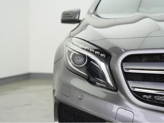 GLAクラス GLA250 4マチック スポーツ 黒本革シート・パノラミックスライディングルーフ・純正前後ドラレコ・純正ルーフキャリア・ハーマンカードンスピーカー・シートヒーター・純正ナビ・フルセグTV・BSM・レーダーセーフティ・前後ソナーセンサー(18枚目)