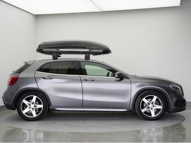 GLAクラス GLA250 4マチック スポーツ 黒本革シート・パノラミックスライディングルーフ・純正前後ドラレコ・純正ルーフキャリア・ハーマンカードンスピーカー・シートヒーター・純正ナビ・フルセグTV・BSM・レーダーセーフティ・前後ソナーセンサー(24枚目)