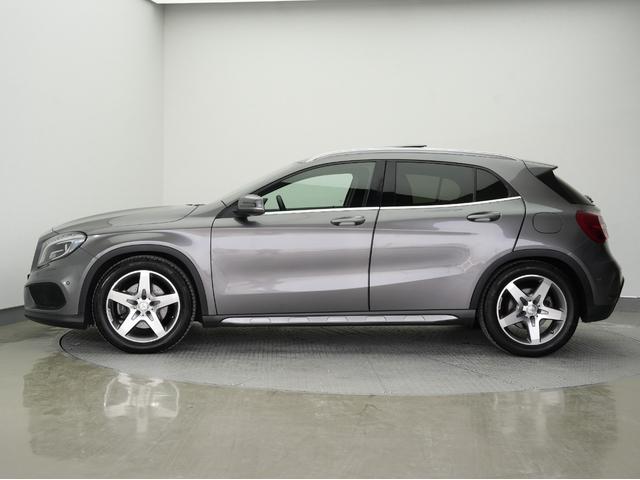 GLAクラス GLA250 4マチック スポーツ 黒本革シート・パノラミックスライディングルーフ・純正前後ドラレコ・純正ルーフキャリア・ハーマンカードンスピーカー・シートヒーター・純正ナビ・フルセグTV・BSM・レーダーセーフティ・前後ソナーセンサー(36枚目)