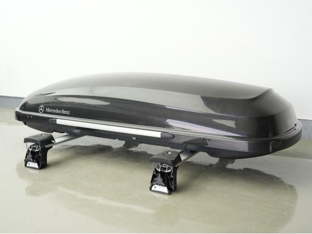 GLAクラス GLA250 4マチック スポーツ 黒本革シート・パノラミックスライディングルーフ・純正前後ドラレコ・純正ルーフキャリア・ハーマンカードンスピーカー・シートヒーター・純正ナビ・フルセグTV・BSM・レーダーセーフティ・前後ソナーセンサー(41枚目)