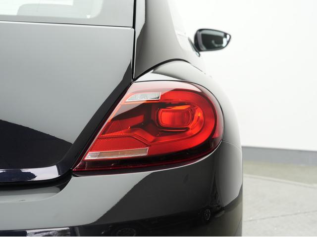 ザ・ビートル デザインマイスター 後期モデル・黒本革シート・プッシュスタート・純正ナビ・フルセグTV・Bluetooth・バックカメラ・BSM・クルーズコントロール・パドルシフト・オートライト・オートエアコン(32枚目)