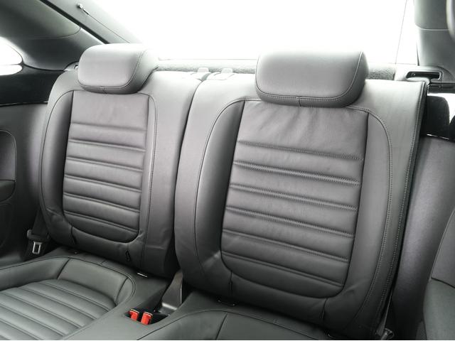 ザ・ビートル デザインマイスター 後期モデル・黒本革シート・プッシュスタート・純正ナビ・フルセグTV・Bluetooth・バックカメラ・BSM・クルーズコントロール・パドルシフト・オートライト・オートエアコン(45枚目)