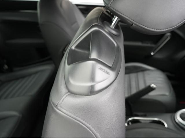 ザ・ビートル デザインマイスター 後期モデル・黒本革シート・プッシュスタート・純正ナビ・フルセグTV・Bluetooth・バックカメラ・BSM・クルーズコントロール・パドルシフト・オートライト・オートエアコン(48枚目)