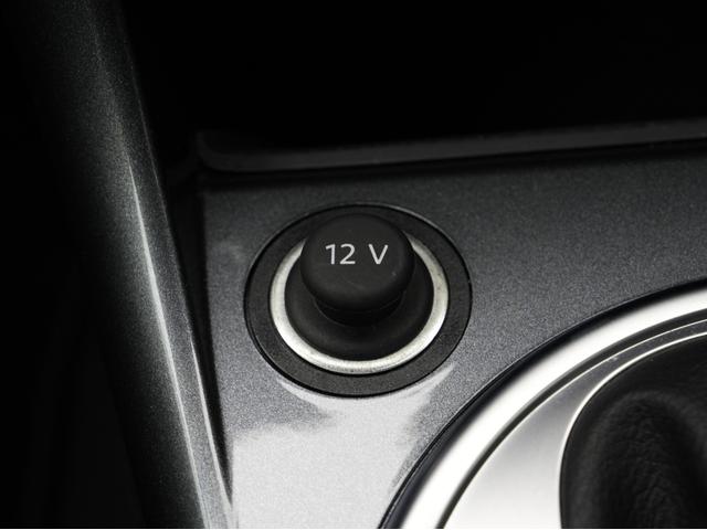 ザ・ビートル デザインマイスター 後期モデル・黒本革シート・プッシュスタート・純正ナビ・フルセグTV・Bluetooth・バックカメラ・BSM・クルーズコントロール・パドルシフト・オートライト・オートエアコン(69枚目)