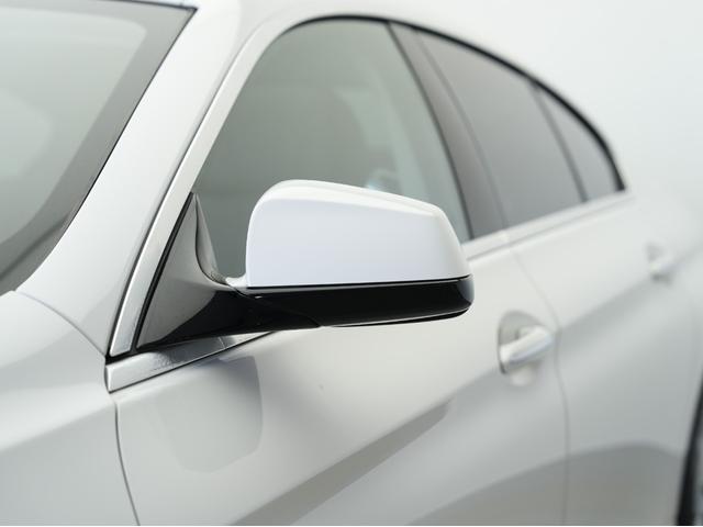 6シリーズ 640iグランクーペ 黒本革シート・サンルーフ・シートクーラー・LEDヘッドライト・純正ナビ・フルセグTV・Bluetooth・バックカメラ・前後ソナーセンサー・シートヒーター・オートホールド・ETC・パドルシフト(23枚目)