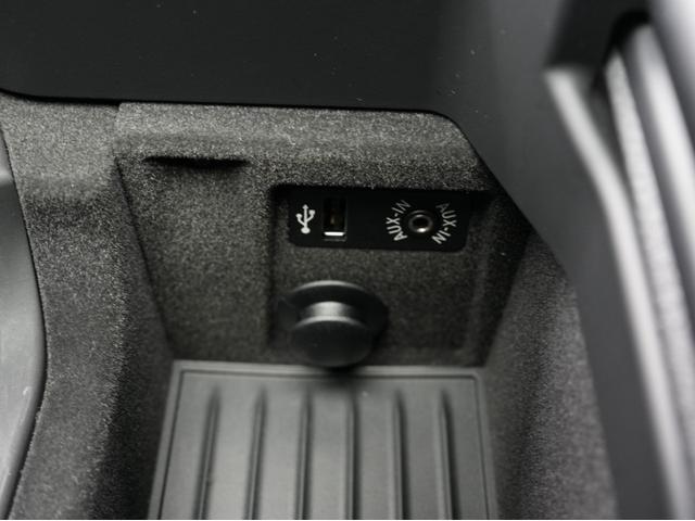 6シリーズ 640iグランクーペ 黒本革シート・サンルーフ・シートクーラー・LEDヘッドライト・純正ナビ・フルセグTV・Bluetooth・バックカメラ・前後ソナーセンサー・シートヒーター・オートホールド・ETC・パドルシフト(77枚目)