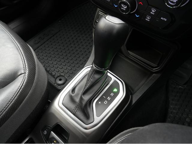 ジープ・レネゲード リミテッド 後期モデル・純正ディスプレイオーディオ・バックカメラ・シートヒーター・ブラインドスポットモニター・レーンキープアシスト・Apple CarPlay・ソナーセンサー・アダプティブクルーズコントロール(69枚目)