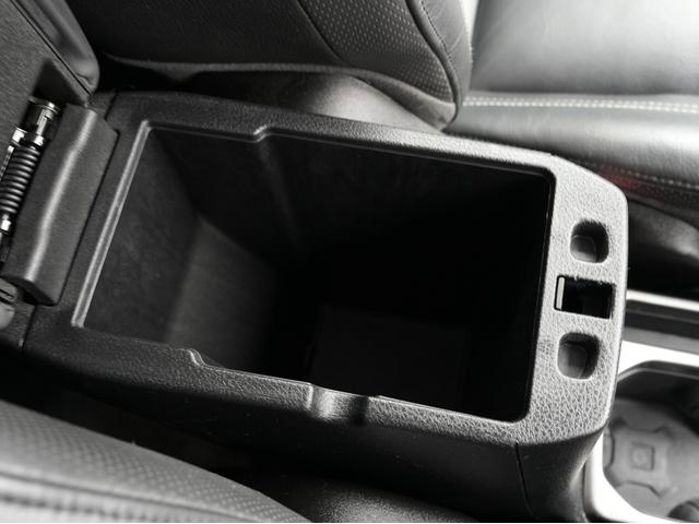 ジープ・レネゲード リミテッド 後期モデル・純正ディスプレイオーディオ・バックカメラ・シートヒーター・ブラインドスポットモニター・レーンキープアシスト・Apple CarPlay・ソナーセンサー・アダプティブクルーズコントロール(72枚目)