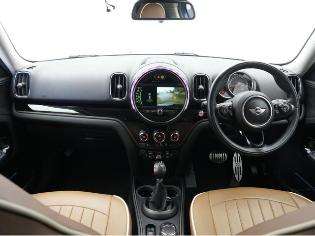 ＭＩＮＩ クーパーＤ　クロスオーバー　ディーゼル・レザー調シートカバー・ＡＣＣ・レーンキープ・衝突軽減・バックカメラ・ソナーセンサー・ＥＴＣ・パワーリアゲート・Ｂｌｕｅｔｏｏｔｈ・ＬＥＤヘッドライト・オートライト・オートワイパー（5枚目）