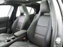GLA250 4マチック スポーツ 黒本革シート・パノラミックスライディングルーフ・純正前後ドラレコ・純正ルーフキャリア・ハーマンカードンスピーカー・シートヒーター・純正ナビ・フルセグTV・BSM・レーダーセーフティ・前後ソナーセンサー(45枚目)