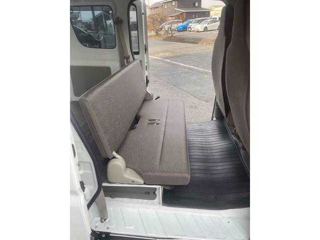 エブリイ PA 両側スライドドア AT エアコン 運転席エアバッグ 助手席エアバッグ(9枚目)