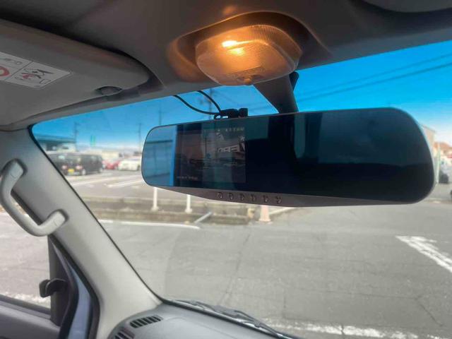 サンバーバン ＶＣ　軽バン　ＭＴ　両側スライドドア　キーレスエントリー　電動格納ミラー　アルミホイール　エアコン　パワーウィンドウ　ＣＤ（14枚目）