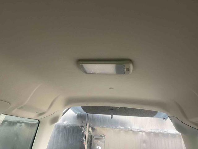 サンバーバン ＶＣ　軽バン　ＭＴ　両側スライドドア　キーレスエントリー　電動格納ミラー　アルミホイール　エアコン　パワーウィンドウ　ＣＤ（23枚目）