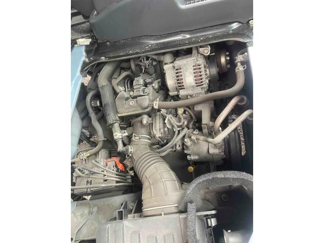 サンバーバン ＶＣ　軽バン　ＭＴ　両側スライドドア　キーレスエントリー　電動格納ミラー　アルミホイール　エアコン　パワーウィンドウ　ＣＤ（25枚目）