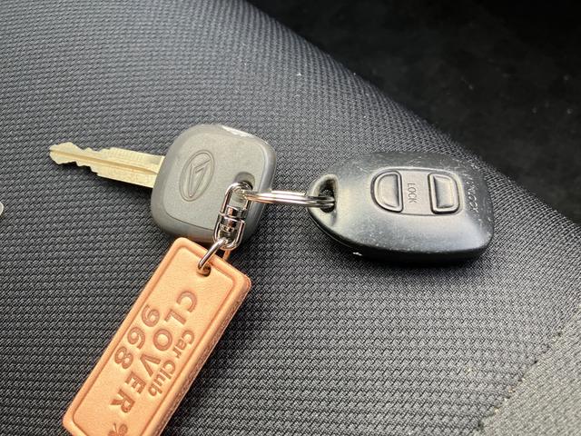 コペン アクティブトップ　ＥＴＣ　ナビ　キーレスエントリー　ＡＴ　ＡＢＳ　ＣＤ　ＤＶＤ再生　ＵＳＢ　ミュージックプレイヤー接続可　Ｂｌｕｅｔｏｏｔｈ　アルミホイール　衝突安全ボディ　エアコン　パワーステアリング（10枚目）