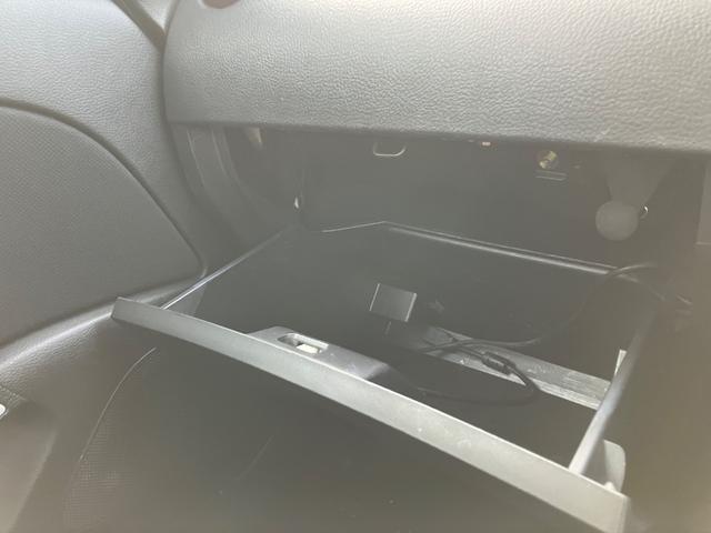 コペン アクティブトップ　ＥＴＣ　ナビ　キーレスエントリー　ＡＴ　ＡＢＳ　ＣＤ　ＤＶＤ再生　ＵＳＢ　ミュージックプレイヤー接続可　Ｂｌｕｅｔｏｏｔｈ　アルミホイール　衝突安全ボディ　エアコン　パワーステアリング（22枚目）