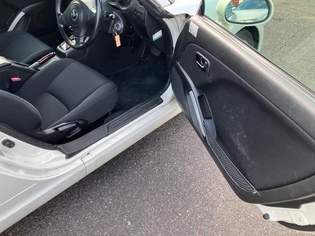 コペン アクティブトップ　ＥＴＣ　ナビ　キーレスエントリー　ＡＴ　ＡＢＳ　ＣＤ　ＤＶＤ再生　ＵＳＢ　ミュージックプレイヤー接続可　Ｂｌｕｅｔｏｏｔｈ　アルミホイール　衝突安全ボディ　エアコン　パワーステアリング（28枚目）