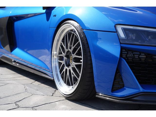 R8 V10クーペパフォマンス5.2FSIクワSトロニック(8枚目)