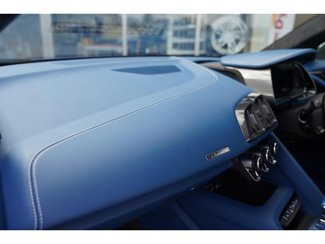 R8 V10クーペパフォマンス5.2FSIクワSトロニック(57枚目)