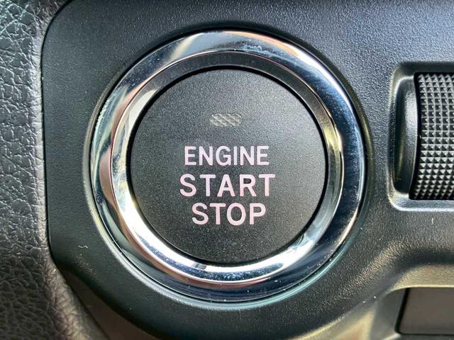 ＷＲＸ ＳＴＩ ＳＴＩ　社外ナビ　フルセグ　ＤＶＤ再生　Ｂカメラ　ＥＴＣ　ＵＳＢ充電ポート　ハーフレザーシート　サイドＳＲＳ　ＩＳＯＦＩＸ　ＬＥＤライト　オートライト　　レイズ１８インチ　ＳＴＩパフォーマンスマフラー　Ｆ型（7枚目）