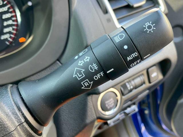 ＷＲＸ ＳＴＩ ＳＴＩ　社外ナビ　フルセグ　ＤＶＤ再生　Ｂカメラ　ＥＴＣ　ＵＳＢ充電ポート　ハーフレザーシート　サイドＳＲＳ　ＩＳＯＦＩＸ　ＬＥＤライト　オートライト　　レイズ１８インチ　ＳＴＩパフォーマンスマフラー　Ｆ型（19枚目）