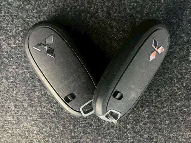 デリカD:2 ハイブリッドMX 社外ナビ フルセグ DVD再生 Bluetooth Bカメラ ETC 左パワースライド オートライト レーダークルーズ AAC シートヒーター シートバックテーブル サンシェード コーナーセンサー(60枚目)