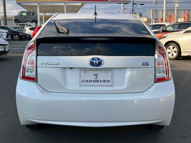 プリウス Ｓ　純正ナビ　フルセグ　ＤＶＤ再生　Ｂｌｕｅｔｏｏｔｈ　Ｂカメラ　ＥＴＣ　キセノンライト　オートライト　ＡＡＣ　サイドＳＲＳ　シートリフター　ＩＳＯＦＩＸ　ステアスイッチ　電格ミラー　ミラーウィンカー（26枚目）