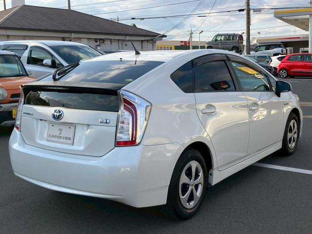 プリウス Ｓ　純正ナビ　フルセグ　ＤＶＤ再生　Ｂｌｕｅｔｏｏｔｈ　Ｂカメラ　ＥＴＣ　キセノンライト　オートライト　ＡＡＣ　サイドＳＲＳ　シートリフター　ＩＳＯＦＩＸ　ステアスイッチ　電格ミラー　ミラーウィンカー（28枚目）