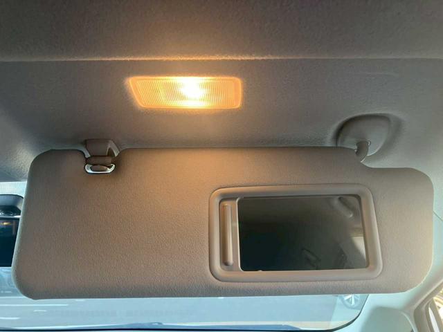 プリウス Ｓ　純正ナビ　フルセグ　ＤＶＤ再生　Ｂｌｕｅｔｏｏｔｈ　Ｂカメラ　ＥＴＣ　キセノンライト　オートライト　ＡＡＣ　サイドＳＲＳ　シートリフター　ＩＳＯＦＩＸ　ステアスイッチ　電格ミラー　ミラーウィンカー（31枚目）