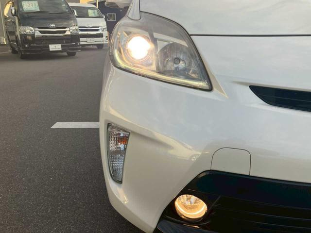 プリウス Ｓ　純正ナビ　フルセグ　ＤＶＤ再生　Ｂｌｕｅｔｏｏｔｈ　Ｂカメラ　ＥＴＣ　キセノンライト　オートライト　ＡＡＣ　サイドＳＲＳ　シートリフター　ＩＳＯＦＩＸ　ステアスイッチ　電格ミラー　ミラーウィンカー（54枚目）