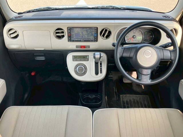 ミラココア ココアプラスＸ　純正ＨＤＤナビ　ミュージックサーバー　ＤＶＤ再生　スマートキー　ＡＡＣ　ミラーウィンカー　電格ミラー　アームレスト　ベンチシート　シートリフター　フォグ　ルーフレール　ＰＶガラス（5枚目）