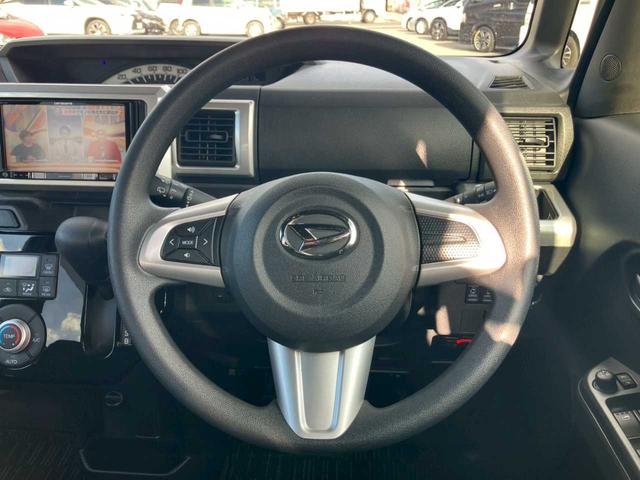 当店の展示車両は全てお客様から買い取った車両です。実際に車を見て車両状態を把握し厳選したうえで店頭に並べています。前オーナー様の使用歴も把握しております。