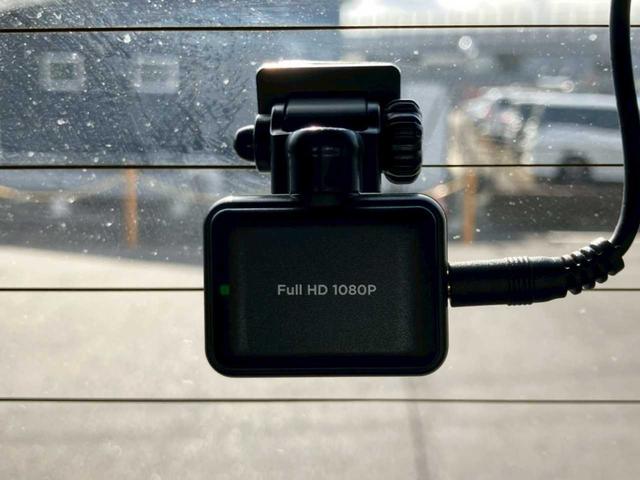 今ご覧のおクルマ以外にもグループ会社内で在庫している車両が沢山あります☆ココに掲載されていない車両も検索してご案内いたします♪お電話は０１２０−９３０−２３２♪