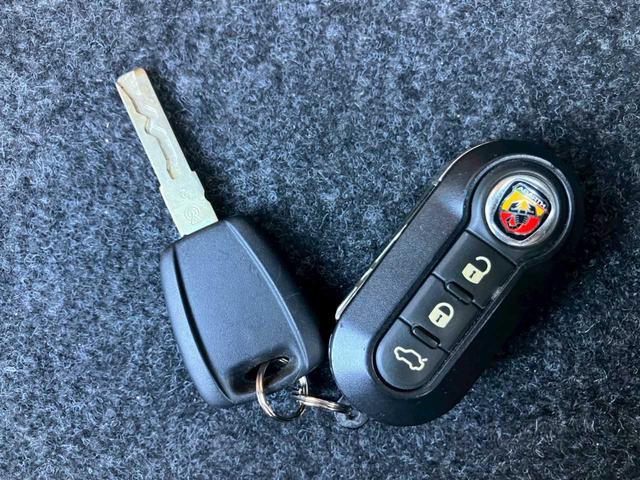 ご契約金の半額を当日中に前払いします条件もありますが契約金の半額を当日中に前払いする宣言を出させていただいています。カーセブン倉敷中島店　岡山県倉敷市中島１３７５−３　ＴＥＬ０１２０−９３０−２３２