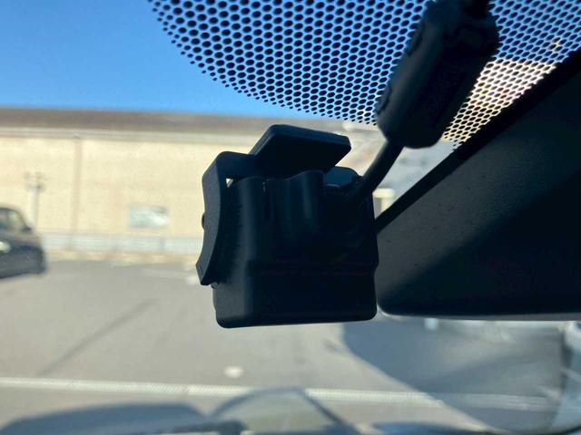 シエンタ Ｇ　社外ナビ　ワンセグ　ＤＶＤ再生　Ｂカメラ　ドラレコ　ＥＴＣ　Ｔｏｙｏｔａ　Ｓａｆｅｔｙ　ｓｅｎｓｅ　両側電動スライド　オートライト　ＵＳＢ充電　ステアスイッチ　シートリフター　ＩＳＯＦＩＸ　４ＷＤ（15枚目）