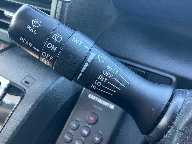 シエンタ Ｇ　社外ナビ　ワンセグ　ＤＶＤ再生　Ｂカメラ　ドラレコ　ＥＴＣ　Ｔｏｙｏｔａ　Ｓａｆｅｔｙ　ｓｅｎｓｅ　両側電動スライド　オートライト　ＵＳＢ充電　ステアスイッチ　シートリフター　ＩＳＯＦＩＸ　４ＷＤ（17枚目）