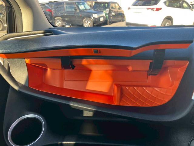 シエンタ Ｇ　社外ナビ　ワンセグ　ＤＶＤ再生　Ｂカメラ　ドラレコ　ＥＴＣ　Ｔｏｙｏｔａ　Ｓａｆｅｔｙ　ｓｅｎｓｅ　両側電動スライド　オートライト　ＵＳＢ充電　ステアスイッチ　シートリフター　ＩＳＯＦＩＸ　４ＷＤ（38枚目）