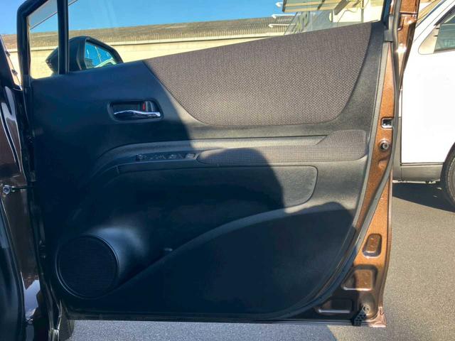 シエンタ Ｇ　社外ナビ　ワンセグ　ＤＶＤ再生　Ｂカメラ　ドラレコ　ＥＴＣ　Ｔｏｙｏｔａ　Ｓａｆｅｔｙ　ｓｅｎｓｅ　両側電動スライド　オートライト　ＵＳＢ充電　ステアスイッチ　シートリフター　ＩＳＯＦＩＸ　４ＷＤ（52枚目）