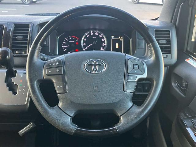 ハイエースバン スーパーＧＬ　ダークプライムＩＩ　純正ナビ　フルセグ　ＤＶＤ再生　Ｂｌｕｅｔｏｏｔｈ　全方位カメラ　ドラレコ　ＥＴＣ　両側電動スライド　ハーフレザー　Ｔｏｙｏｔａ　Ｓａｆｅｔｙ　ｓｅｎｓｅ　コンビハンドル　ＬＥＤライト　４ＷＤ（6枚目）