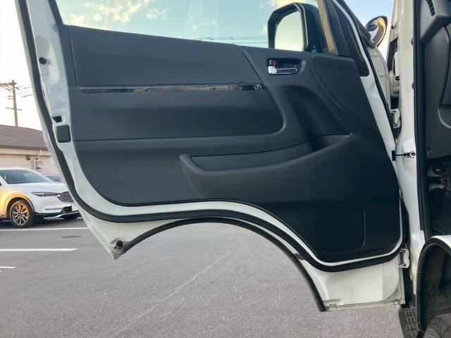 ハイエースバン スーパーＧＬ　ダークプライムＩＩ　純正ナビ　フルセグ　ＤＶＤ再生　Ｂｌｕｅｔｏｏｔｈ　全方位カメラ　ドラレコ　ＥＴＣ　両側電動スライド　ハーフレザー　Ｔｏｙｏｔａ　Ｓａｆｅｔｙ　ｓｅｎｓｅ　コンビハンドル　ＬＥＤライト　４ＷＤ（49枚目）