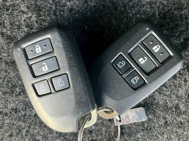 ハイエースバン スーパーＧＬ　ダークプライムＩＩ　純正ナビ　フルセグ　ＤＶＤ再生　Ｂｌｕｅｔｏｏｔｈ　全方位カメラ　ドラレコ　ＥＴＣ　両側電動スライド　ハーフレザー　Ｔｏｙｏｔａ　Ｓａｆｅｔｙ　ｓｅｎｓｅ　コンビハンドル　ＬＥＤライト　４ＷＤ（58枚目）