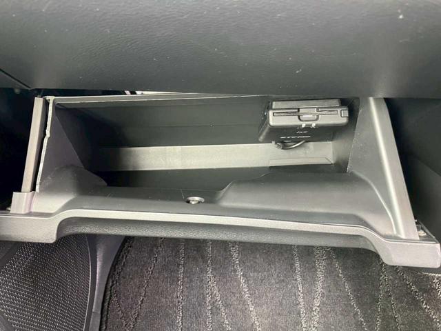 ����ԗ��͓��Ж��`�ɕύX�葱���������܂����̖��`�ύX�葱���̓J�[�Z�u�����ӔC�������A�ԗ��𕾎Ж��`�ɕύX�������܂��B�J�[�Z�u���q�~�����X�@���R���q�~�s�����P�R�V�T�|�R�@�s�d�k�O�P�Q�O�|�X�R�O�|�Q�R�Q