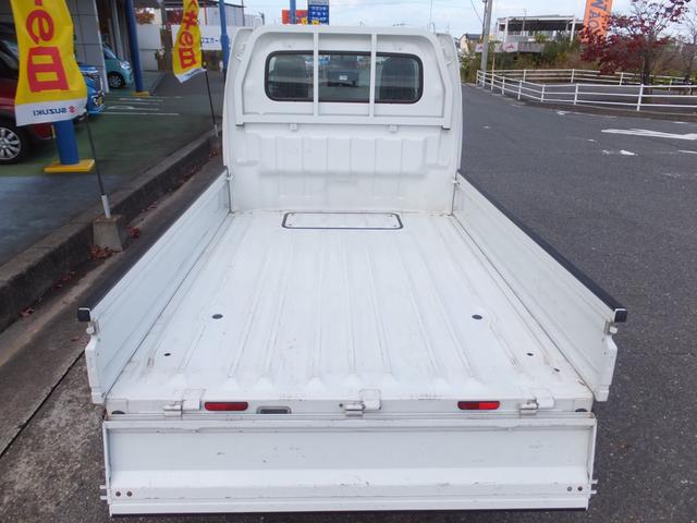 キャリイトラック 4WD◆AT車◆禁煙車◆エアコン◆パワステ◆パワーウインドウ◆純正キーレス◆運転席エアバッグ◆純正CDオーディオ◆リヤ障害物センサー◆車検R8年4月◆(9枚目)