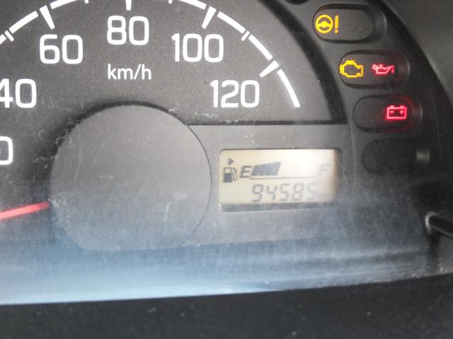 キャリイトラック 4WD◆AT車◆禁煙車◆エアコン◆パワステ◆パワーウインドウ◆純正キーレス◆運転席エアバッグ◆純正CDオーディオ◆リヤ障害物センサー◆車検R8年4月◆(16枚目)